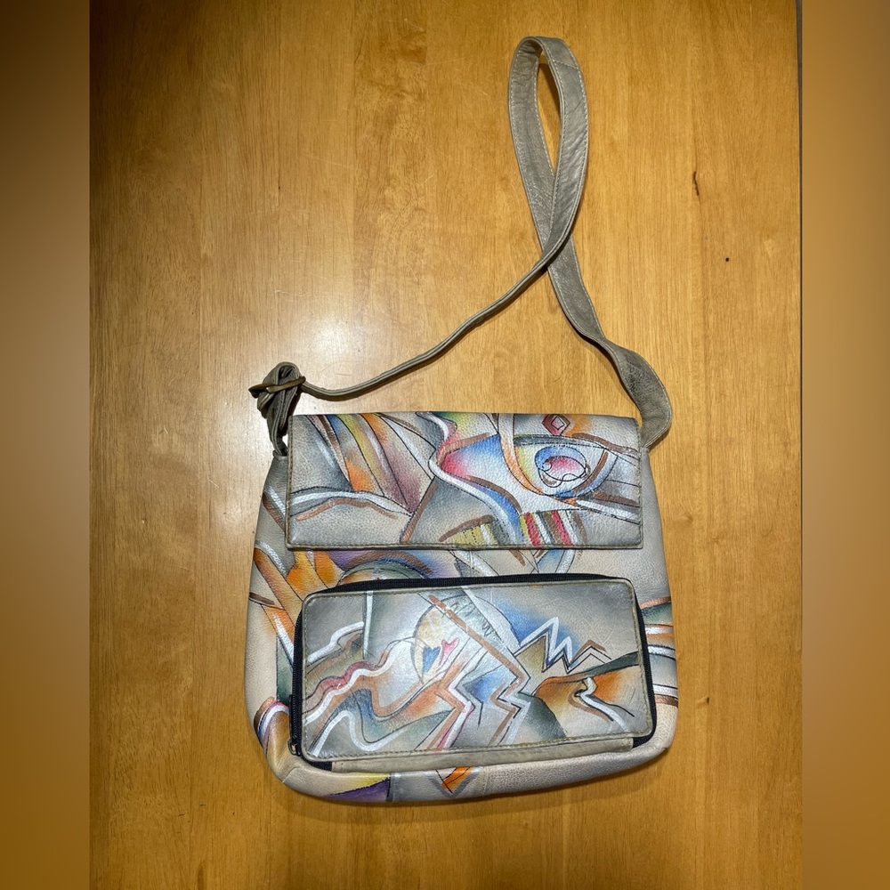 Magnifique Hand Painted Bag